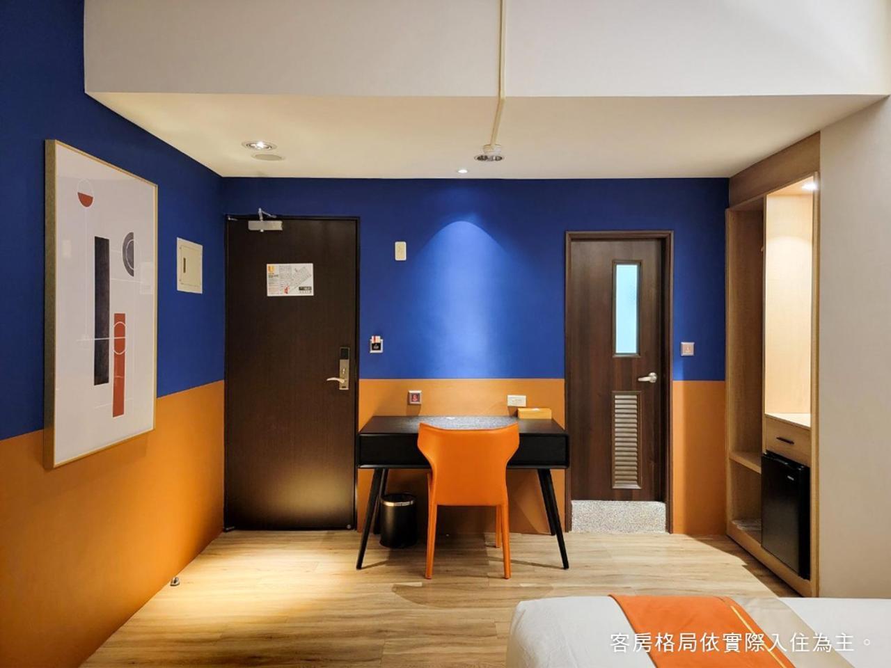 Talmud Hotel Gongyuan Тайджун Екстериор снимка