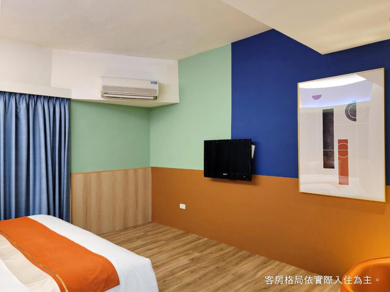 Talmud Hotel Gongyuan Тайджун Екстериор снимка